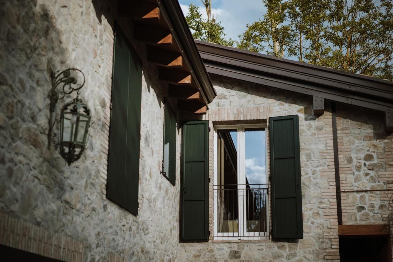 Parco Di Montebello Quattro Castella Экстерьер фото